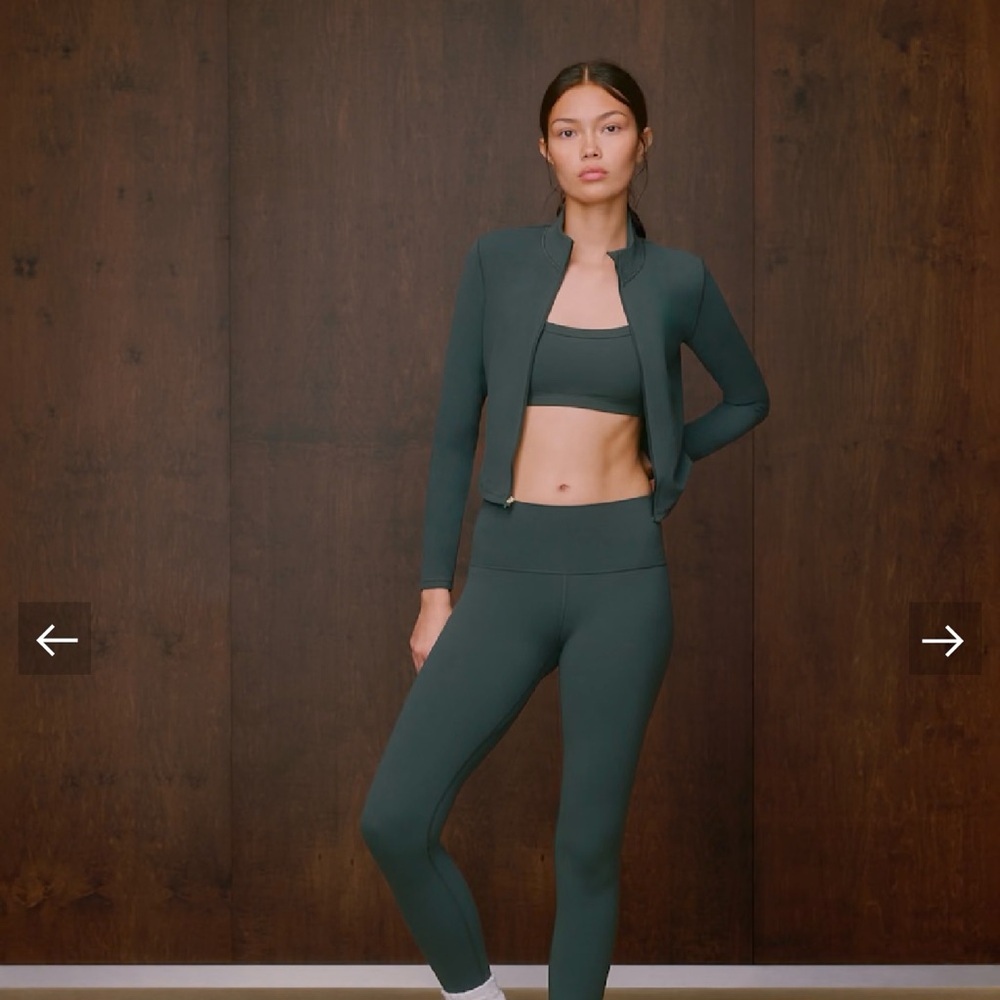 Aritzia Golden Butter limit zip up